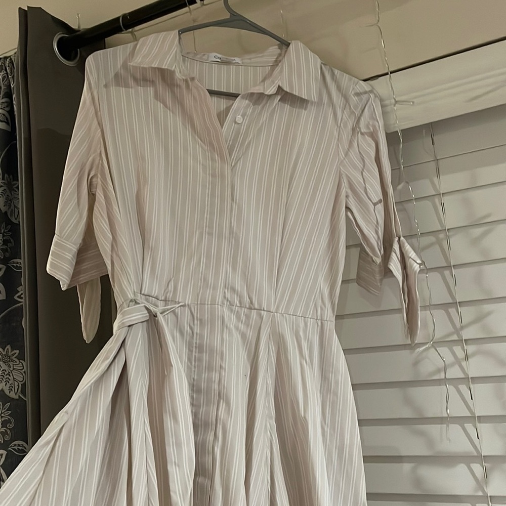 Size 4 brand Calvin Klein